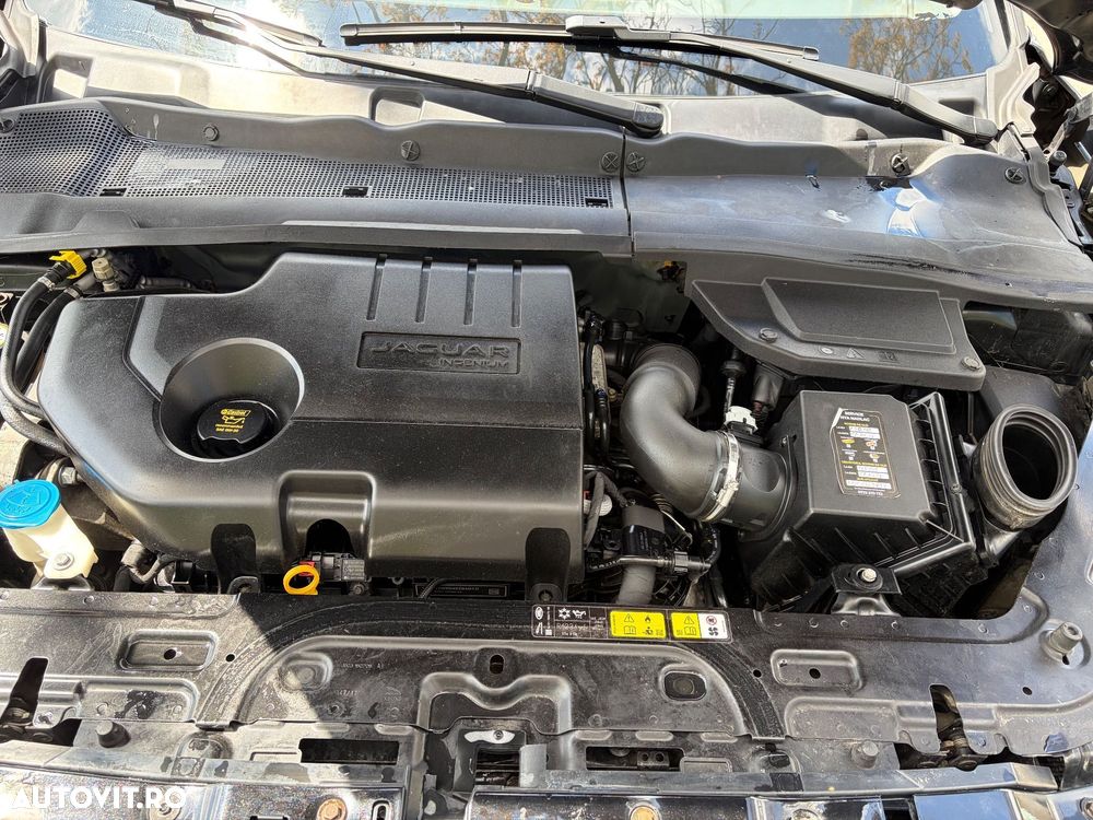 Jaguar E-Pace D150 AWD Aut. HSE - 10