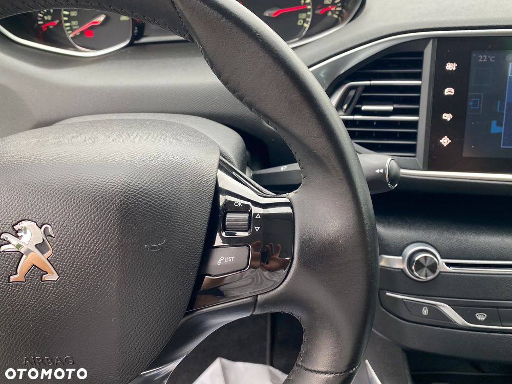 Peugeot 308 BlueHDi FAP 120 Stop&Start Active - 22