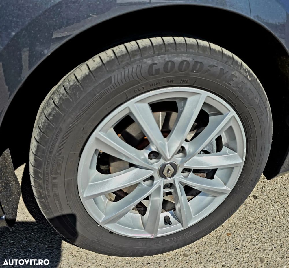 Renault Megane TCe GPF Zen - 26