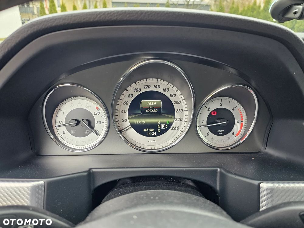 Mercedes-Benz GLK - 21