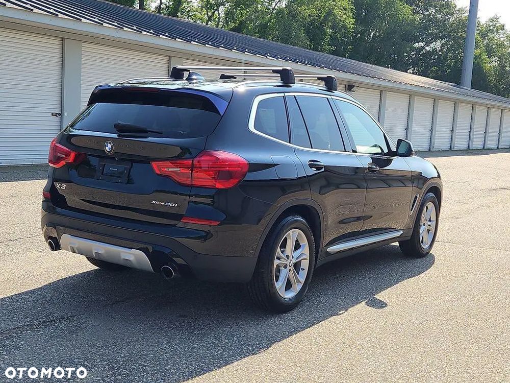 BMW X3 xDrive30i Luxury Line - 6