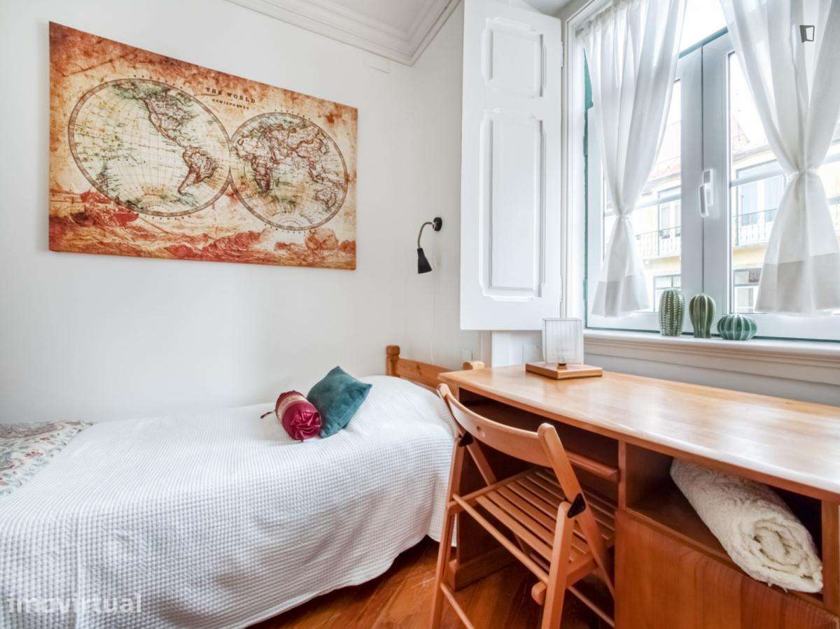 Quarto - localizado em Arroios Lisbon - Grande imagem: 5/22