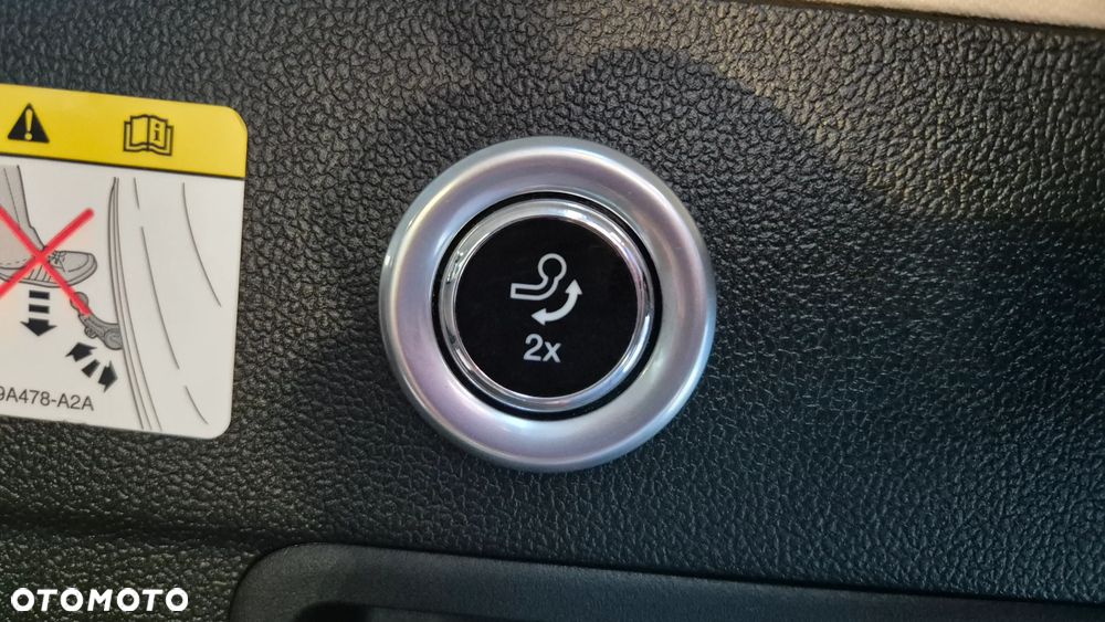 Ford Focus 1.5 EcoBlue Start-Stopp-System TITANIUM - 12