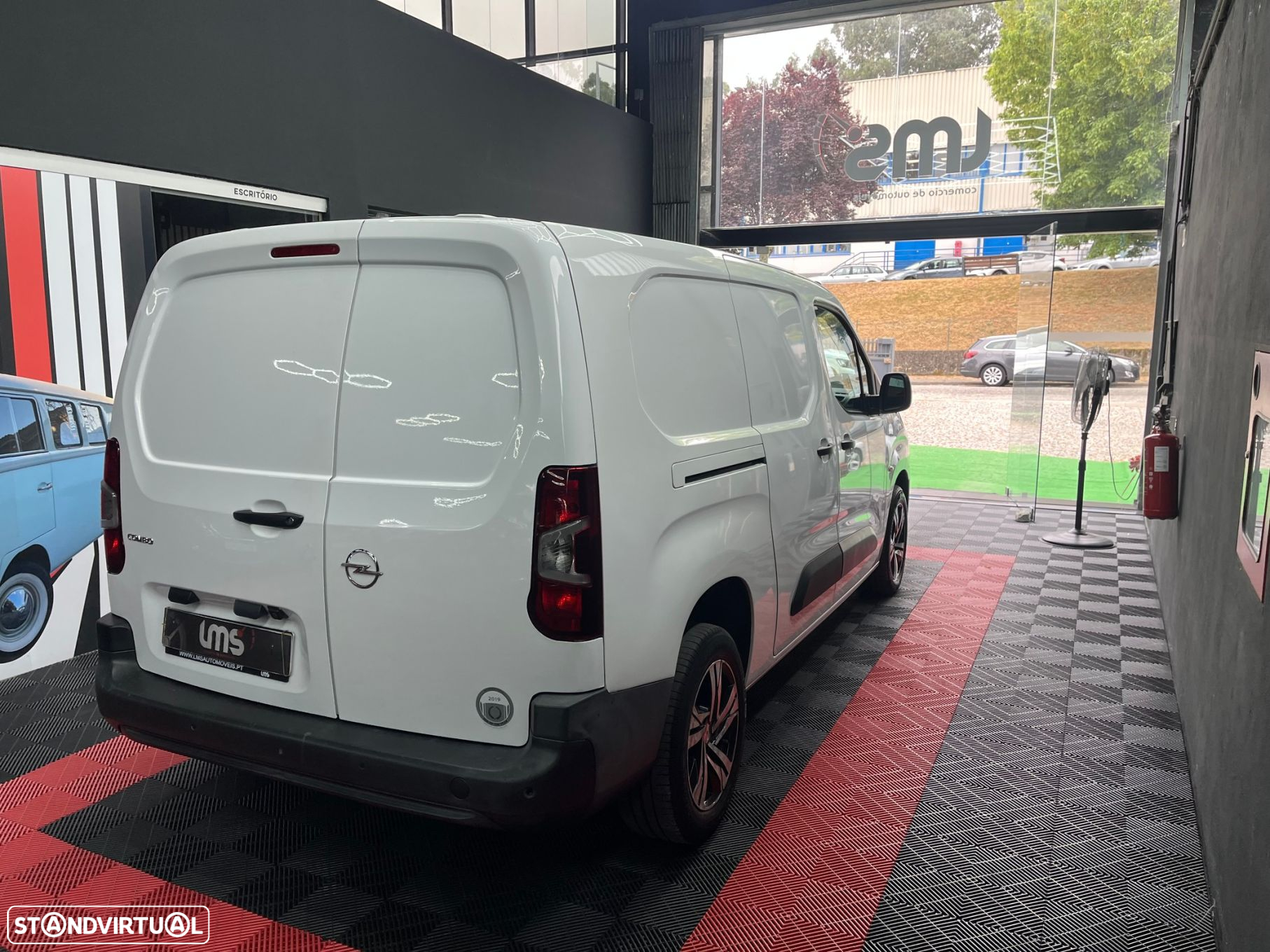 Opel Combo 1.6 CDTi L2H1 Essentia - 4