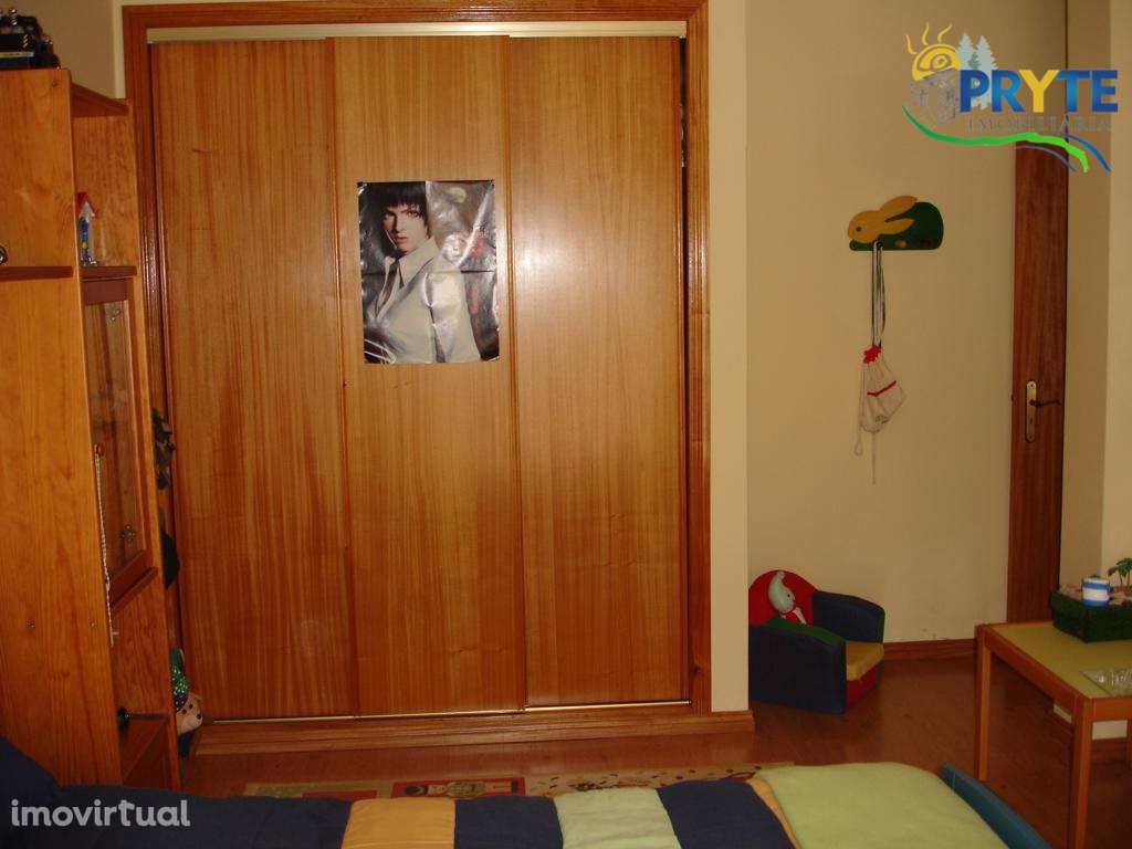 Conjunto de dois apartamentos ligados entre si situado na Sertã - Grande imagem: 4/42