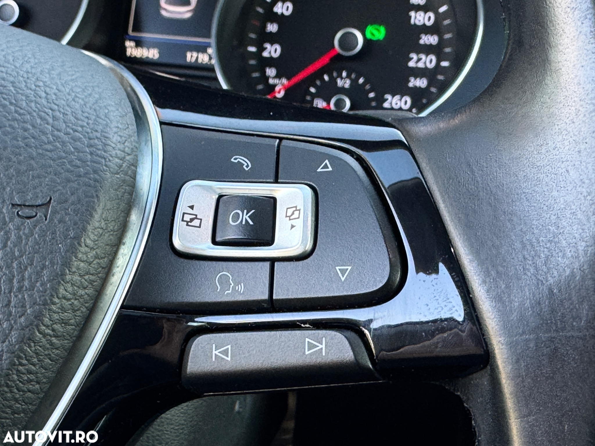 Volkswagen Passat Alltrack 2.0 TDI DSG 4Motion - 32