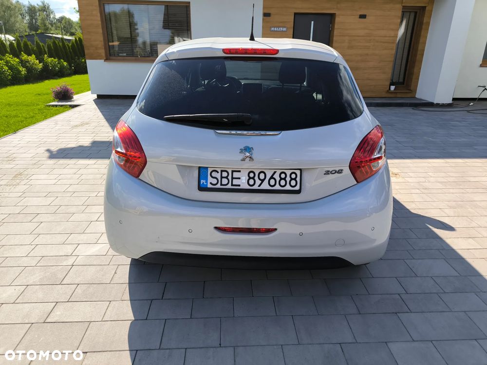 Peugeot 208 1.2 PureTech Style - 3