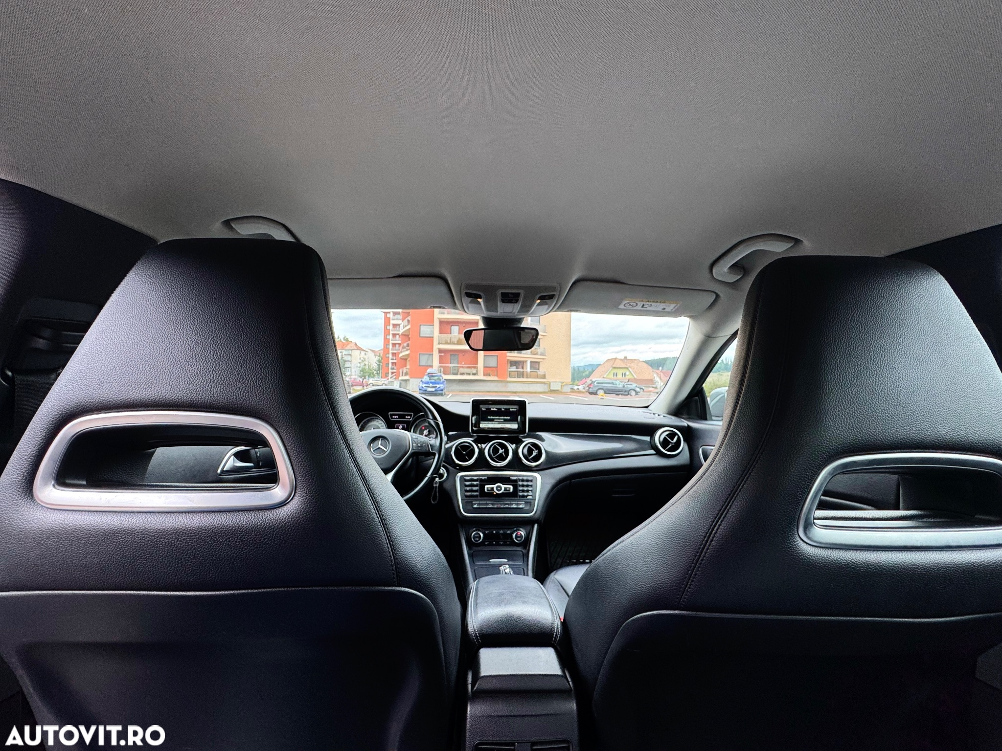 Mercedes-Benz CLA 220 CDI 7G-DCT - 10