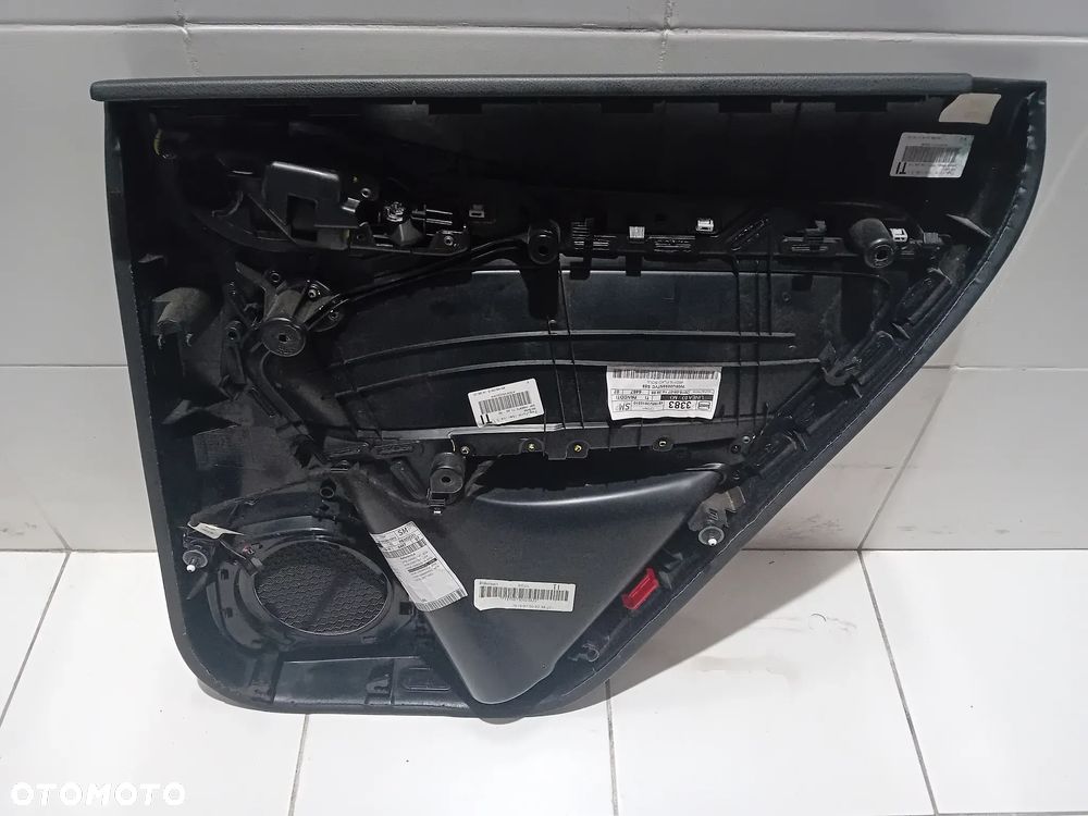 boczek lewy tył Audi Q3 2015 - 6