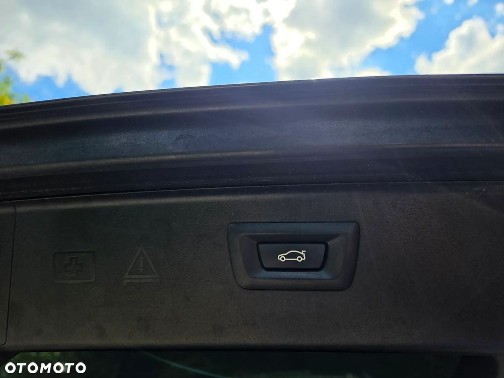 BMW Seria 5 - 24
