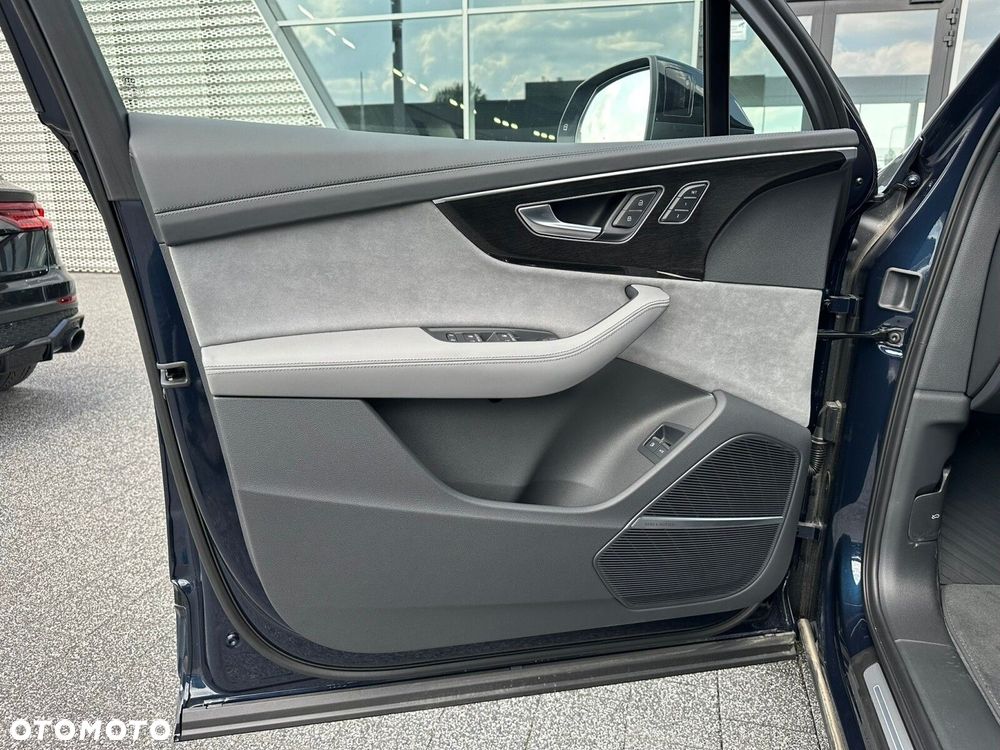 Audi Q7 - 13