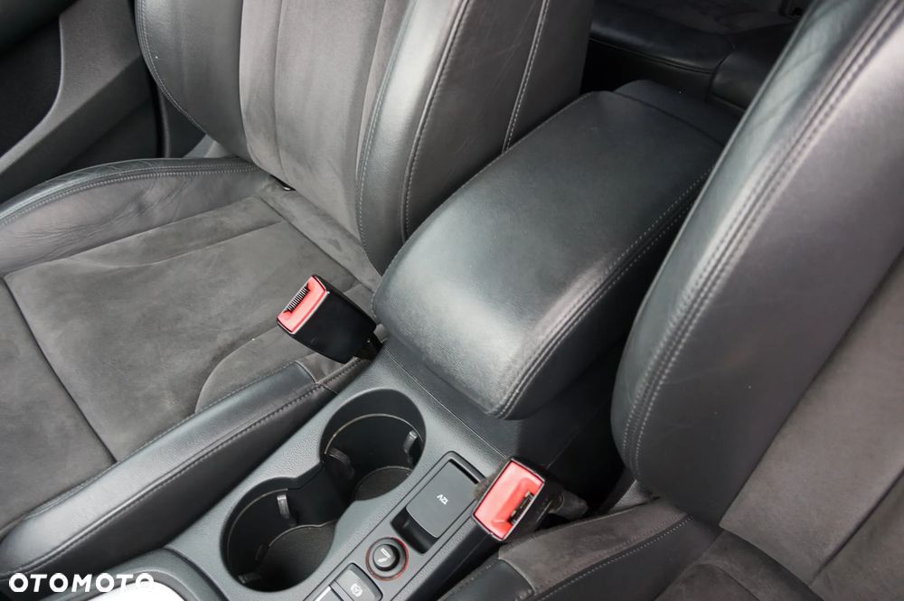 Audi Q3 2.0 TDI Quattro S tronic - 23