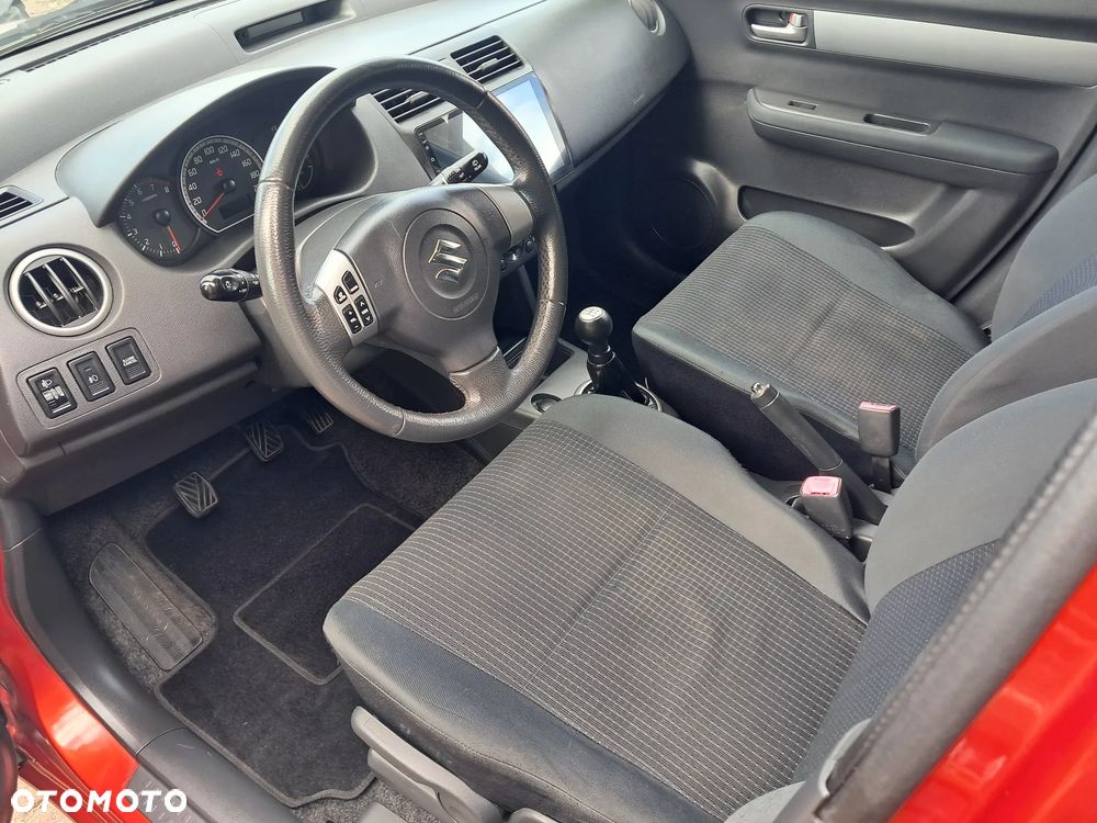 Suzuki Swift 1.3 Comfort - 5