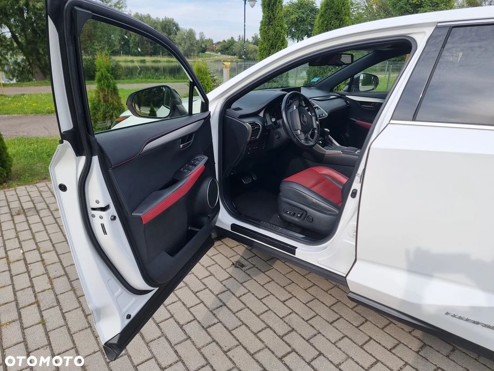 Lexus NX 300h F Sport Edition AWD - 12