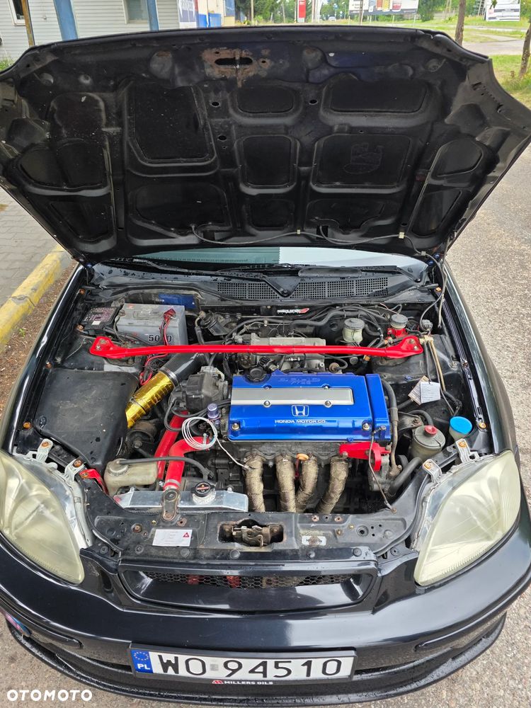 Honda Civic 1.8i VTI - 15