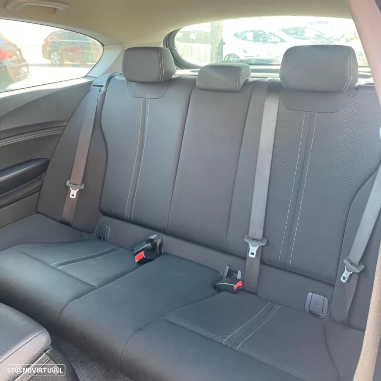 BMW 114 d Line Urban - 11