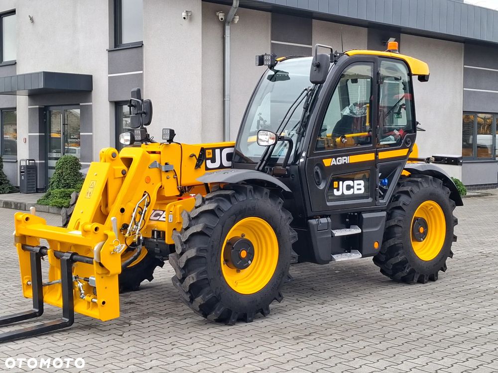 JCB 538 - 70 AGRI - 1