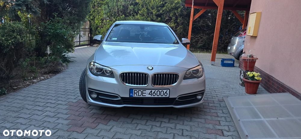 BMW Seria 5 535i xDrive Sport-Aut Luxury Line - 4