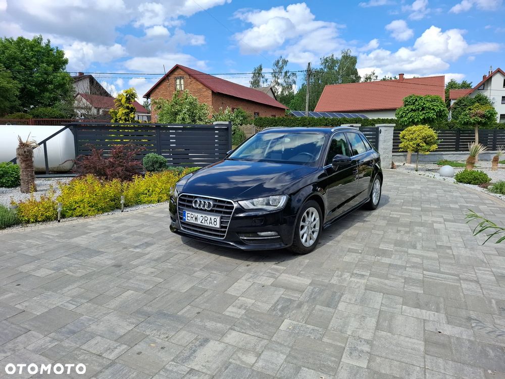 Audi A3 Sportback 1.6 TDI(clean diesel) Ambition - 1