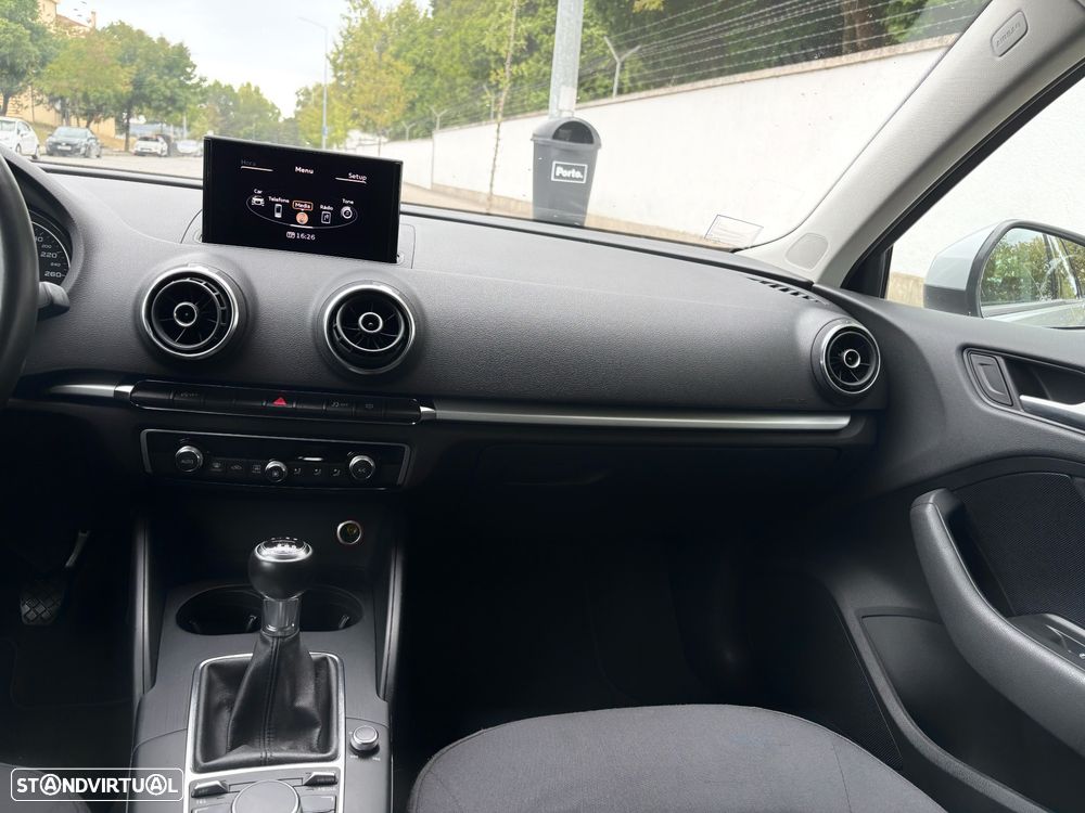 Audi A3 Sportback 2.0 TDI Sport - 17