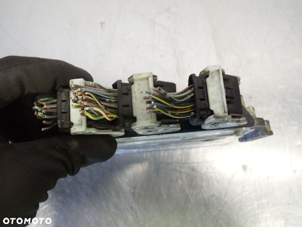 KOMPUTER SILNIKA MAZDA 3 1.6 6M61-12A650-AB - 2