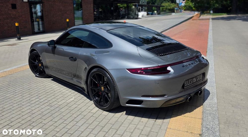 Porsche 911 - 5