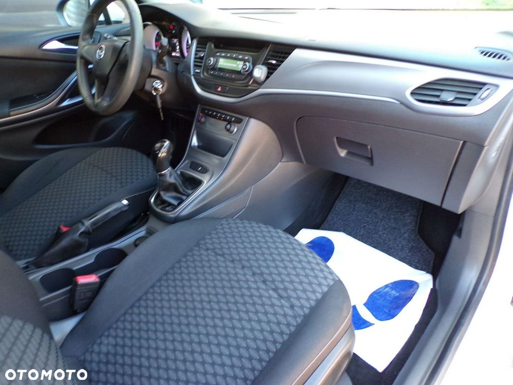 Opel Astra - 23