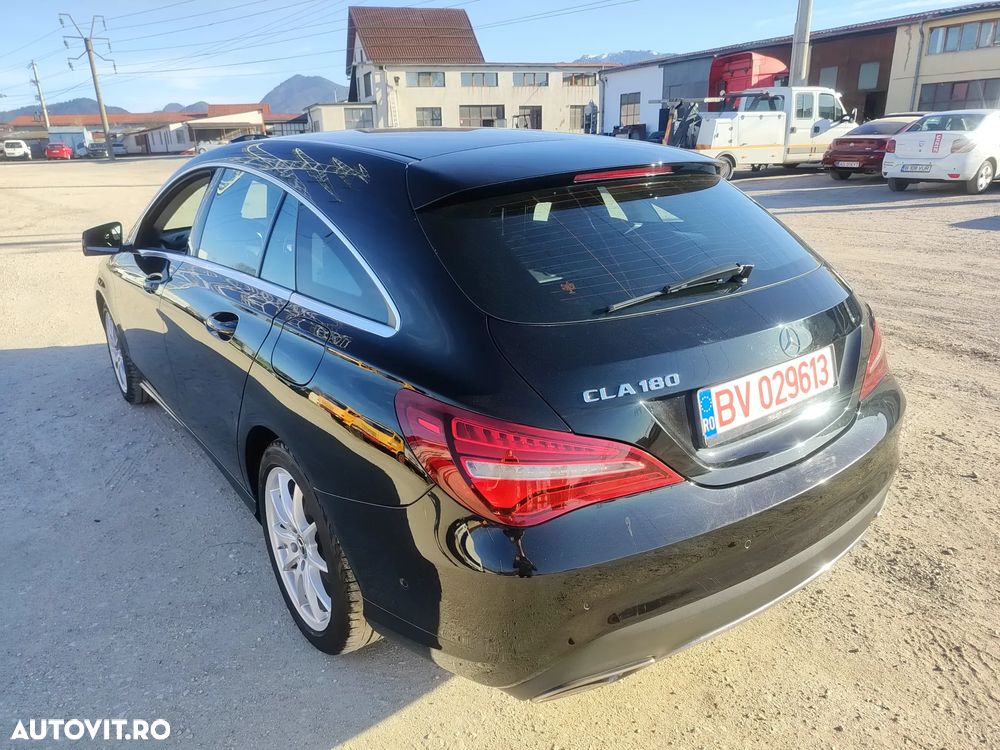 Mercedes-Benz CLA 180 - 6