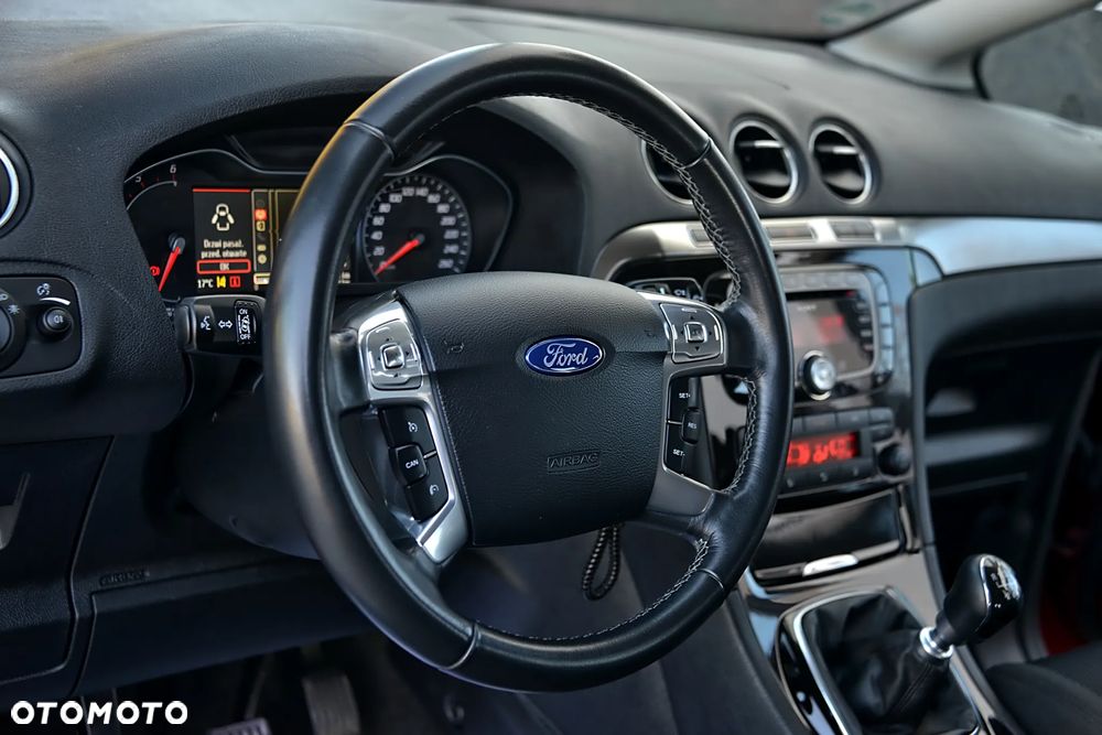 Ford S-Max 2.0 TDCi DPF Titanium - 27