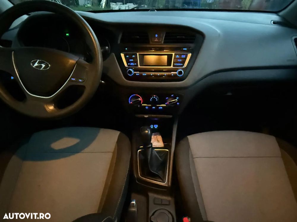 Hyundai i20 1.25 84CP M/T Comfort - 7