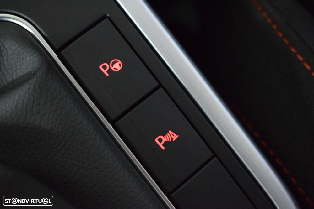 SEAT Arona 1.0 TSI FR - 15