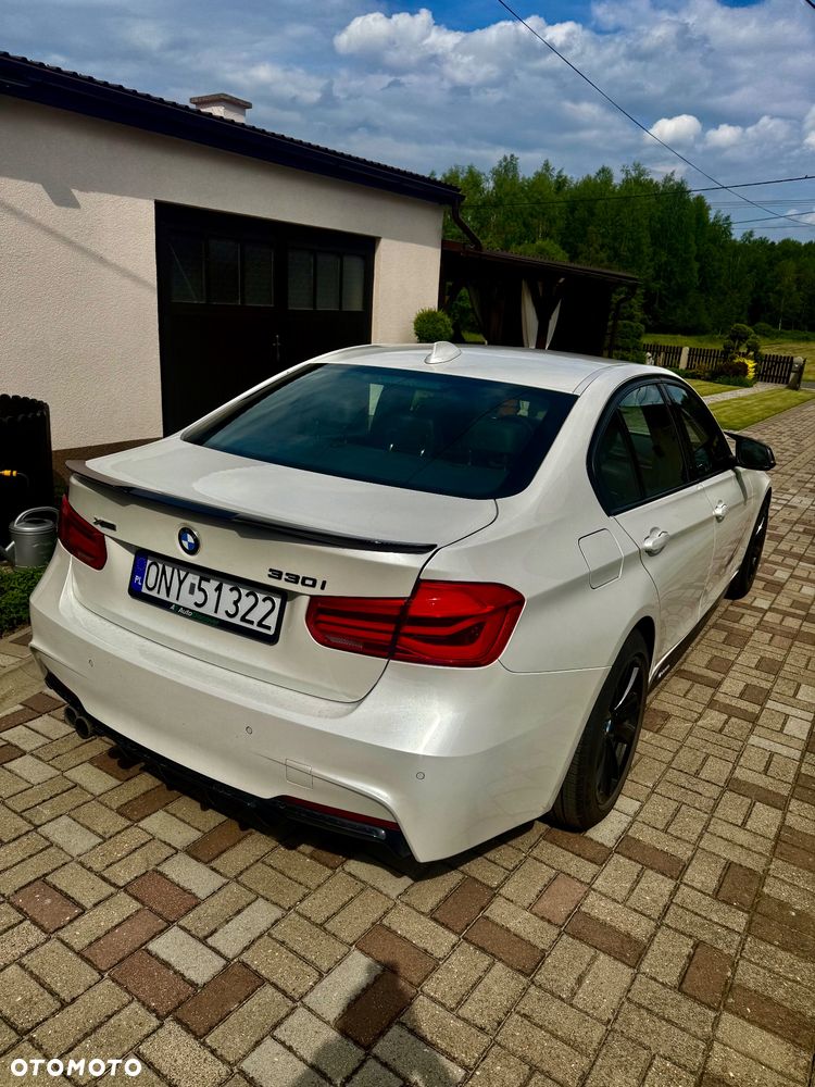 BMW Seria 3 330i Edition M Sport Shadow - 5
