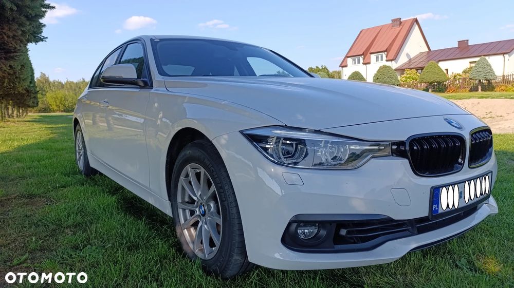 BMW Seria 3 318i Advantage - 1