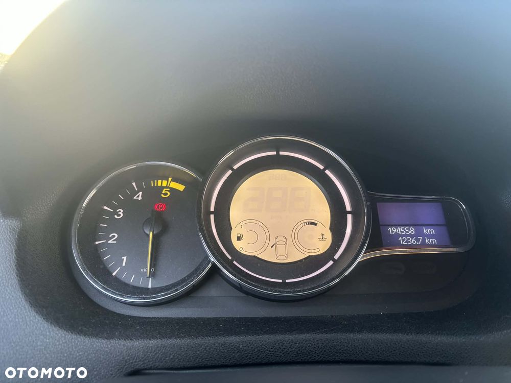 Renault Megane 1.5 dCi Exception - 10