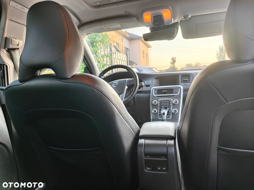 Volvo S60 T5 Drive-E Summum - 19