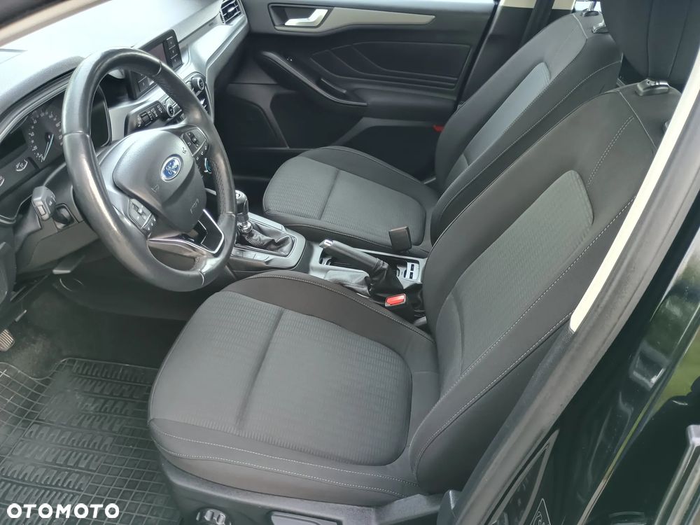 Ford Focus 1.0 EcoBoost Trend Edition - 8
