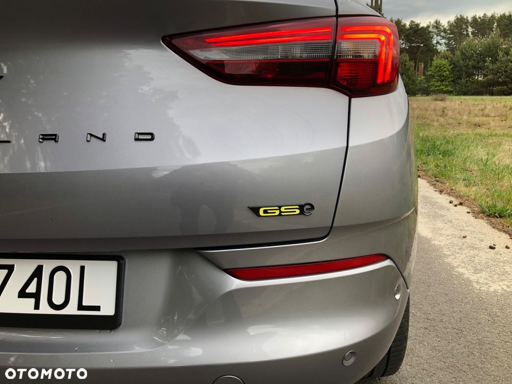 Opel Grandland X 1.6 T Design Line S&S - 8