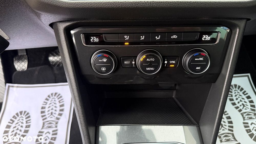 Volkswagen Tiguan - 39