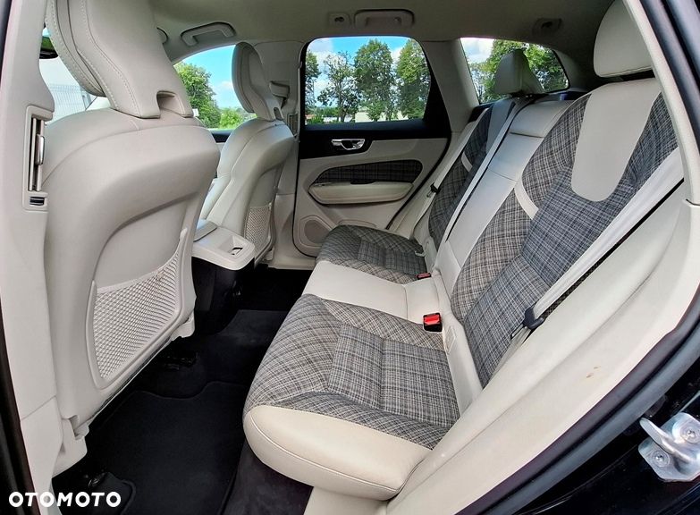 Volvo XC 60 D4 Inscription - 8