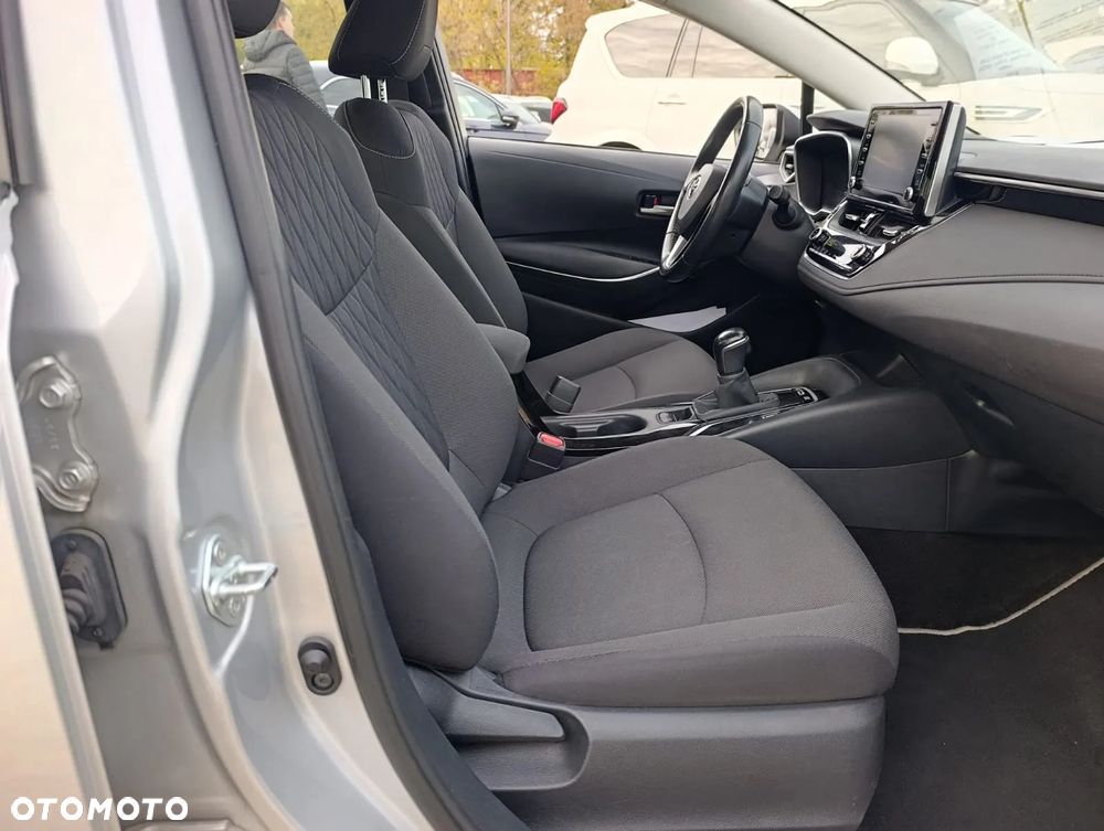 Toyota Corolla 1.8 Hybrid Comfort - 9