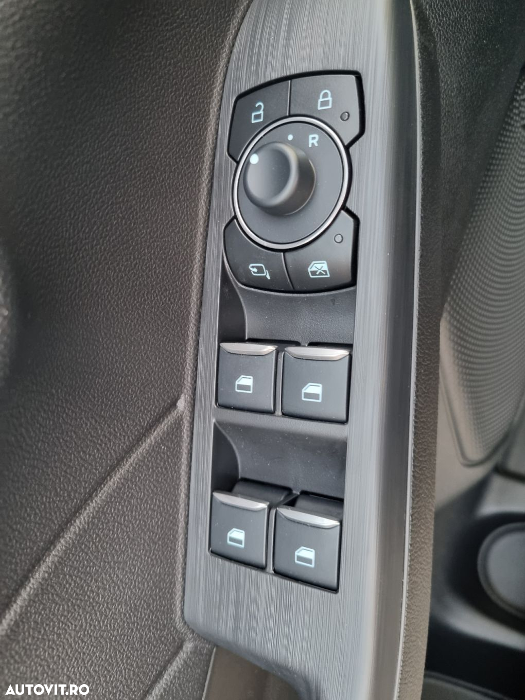 Ford Kuga 2.5 Duratec FWD PHEV ST-Line - 20