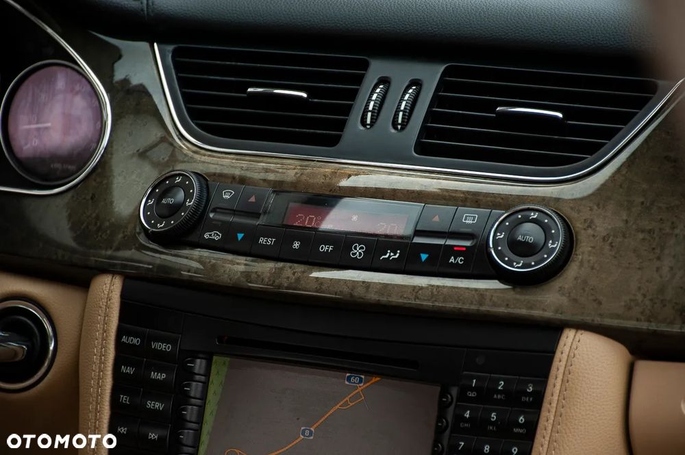 Mercedes-Benz CLS 500 - 9