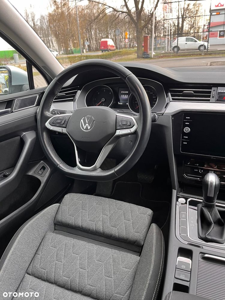 Volkswagen Passat 2.0 TDI EVO Business DSG - 10