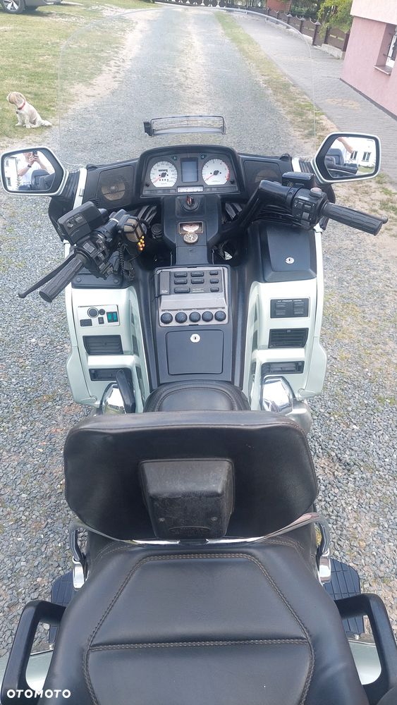 Honda GL - 9
