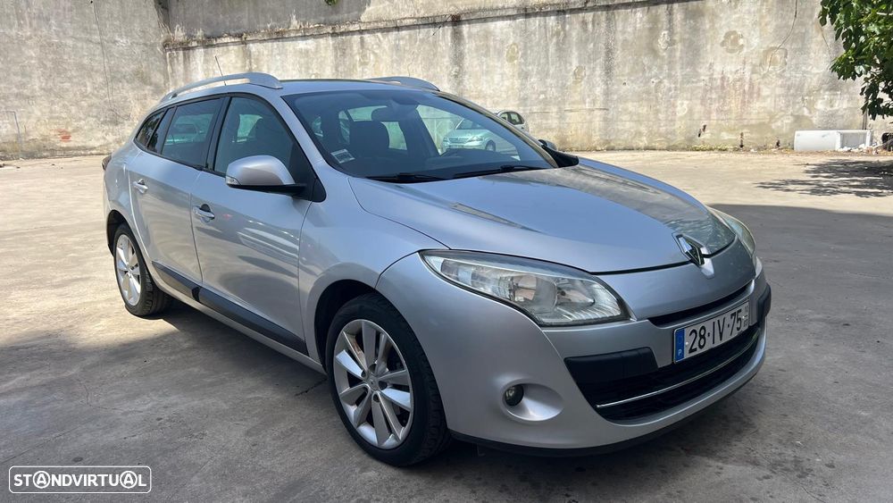 Renault Mégane Sport Tourer 1.5 dCi Dynamique S CO2 Champion - 2