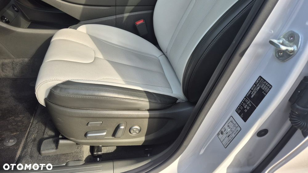 Hyundai Santa Fe 1.6 T-GDI PHEV Platinum 4WD - 16