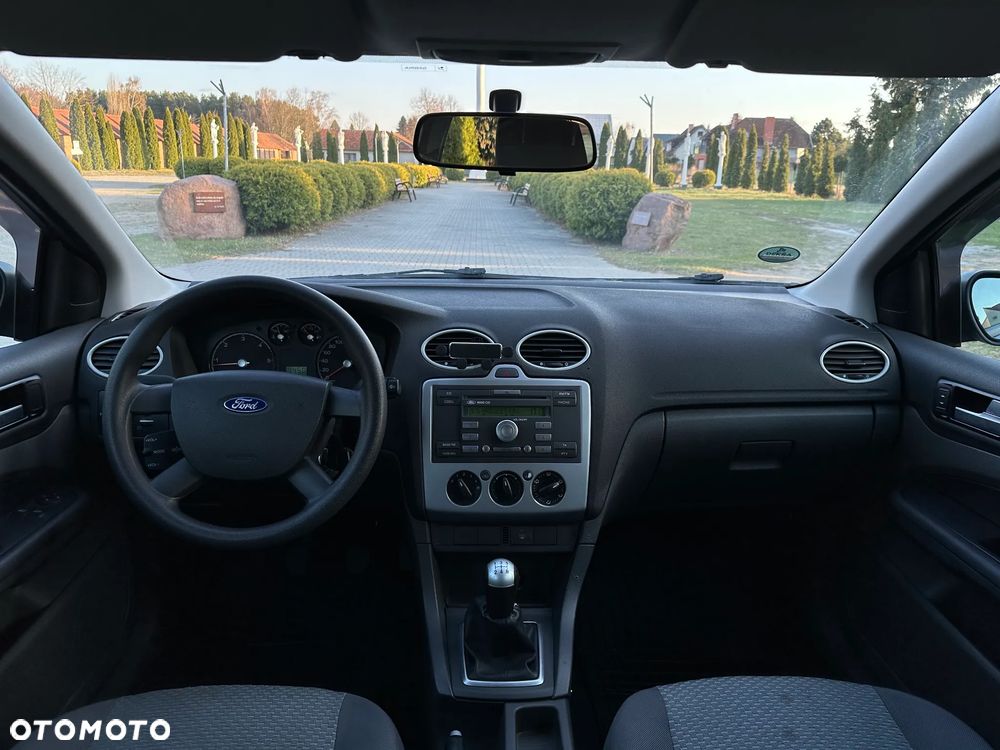 Ford Focus - 12