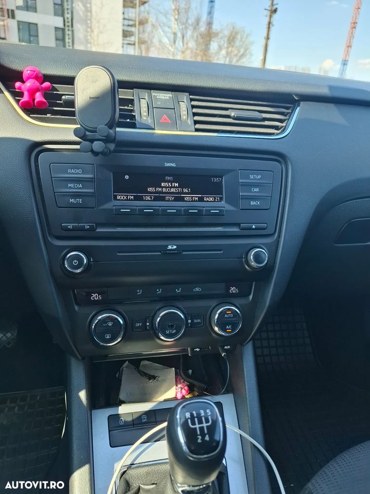 Skoda Octavia 1.6 TDI ELEGANCE - 22