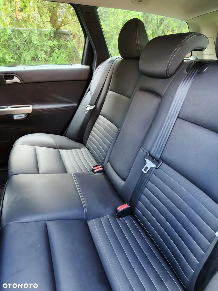 Volvo V50 2.0D - 10