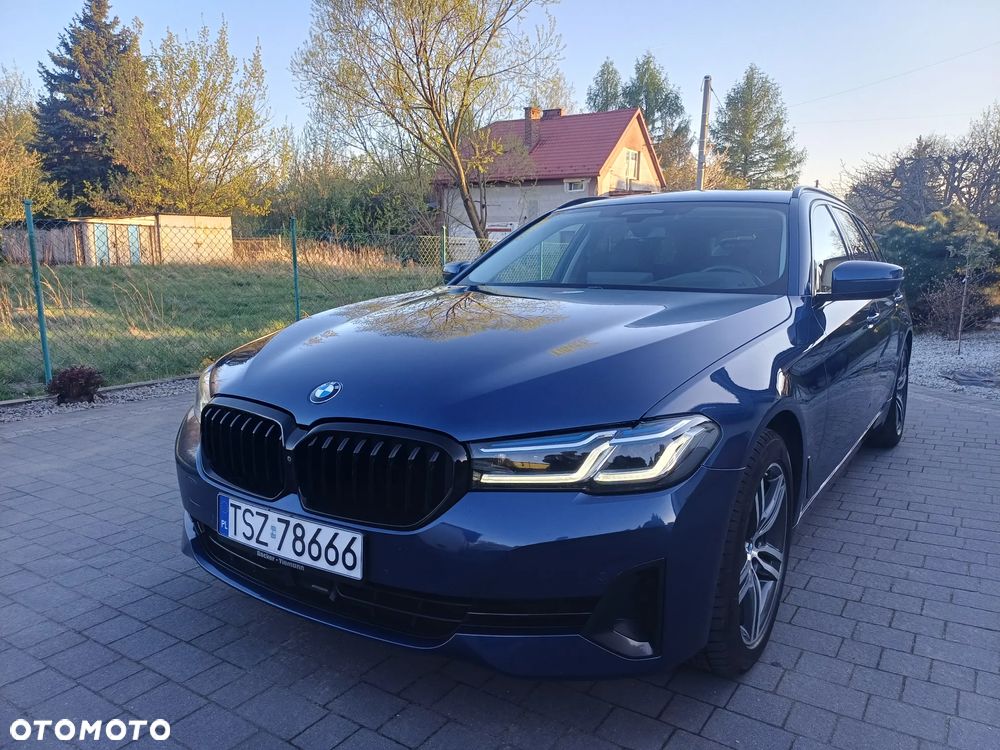 BMW Seria 5 520d M Sport Edition - 1